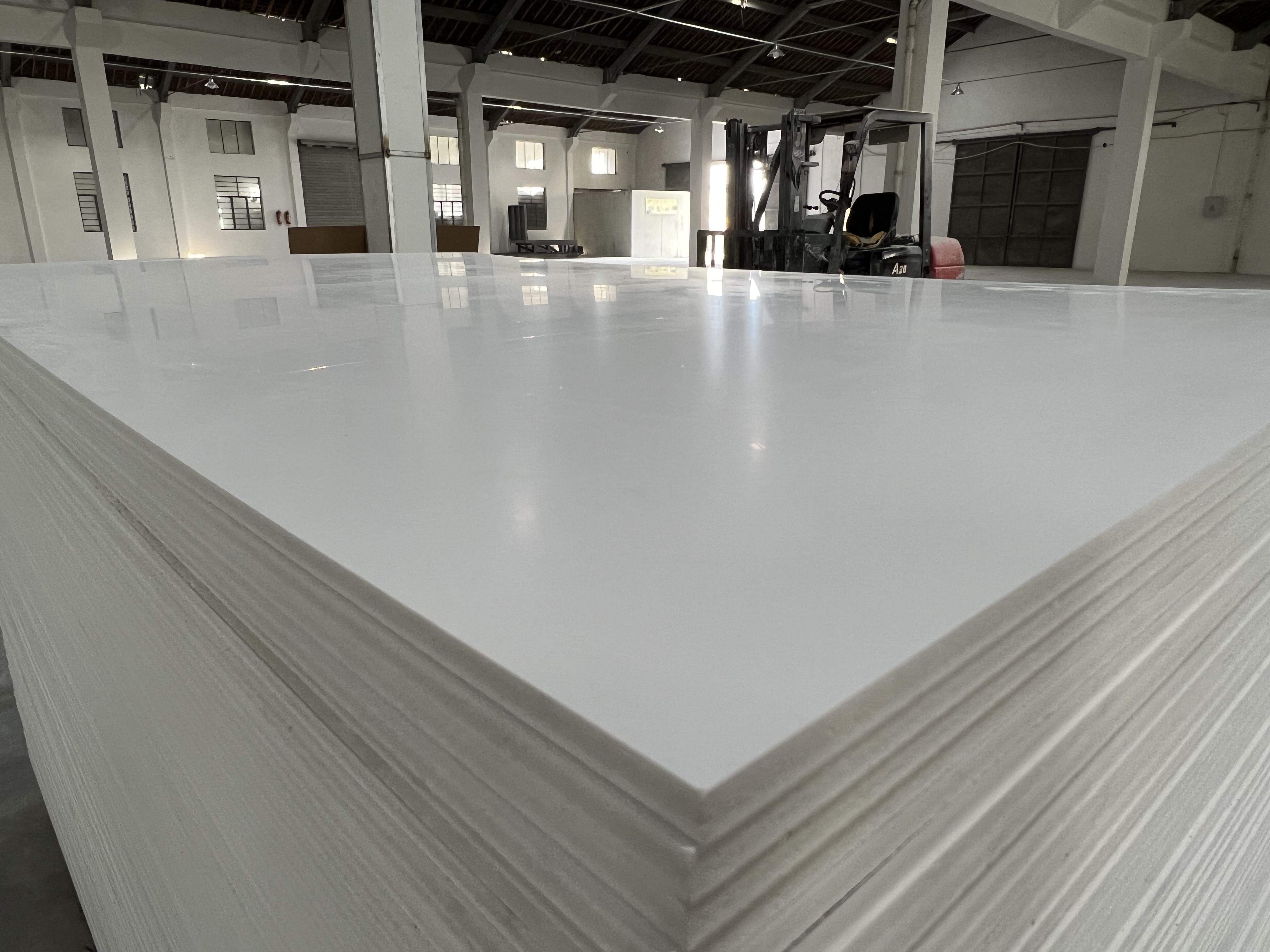 Vật liệu xây dựng nhà máy Tấm xốp PVC Tấm ốp tường chất lượng cao Tấm PVC Celuka